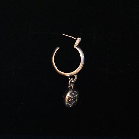SOLD* Chrome Hearts drop pendant half hoop earring - Picture 3 of 4